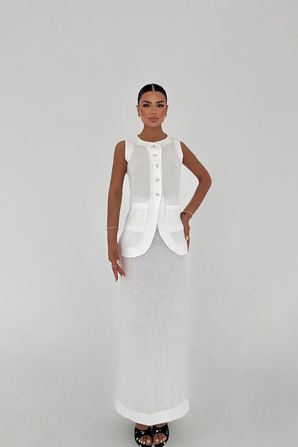 Aireen Elegant Sleeveless Suit