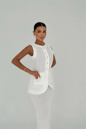 Aireen Elegant Sleeveless Suit
