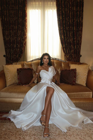 Elegant Off-Shoulder Evening Maxi Dress